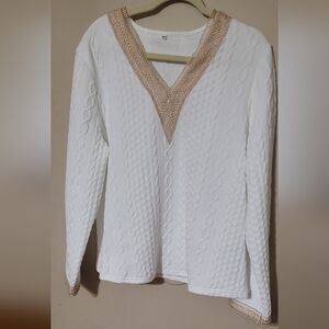 Elegant White & Gold Cable Knit Sweater XXL Textured